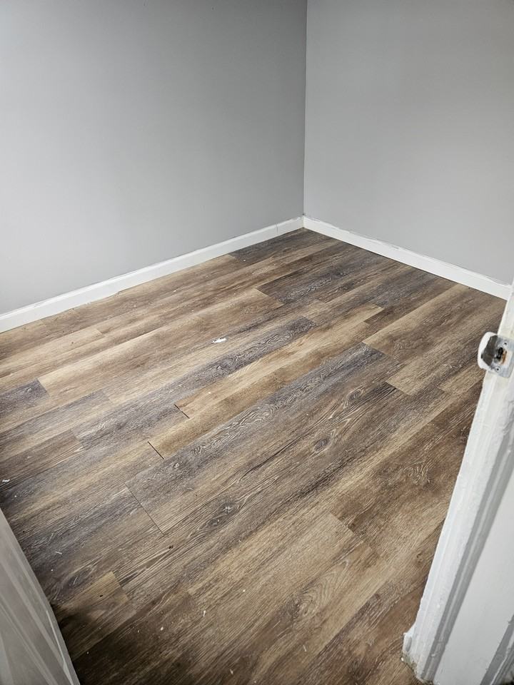 185 Renwick St #2 - Photo 3 of 9