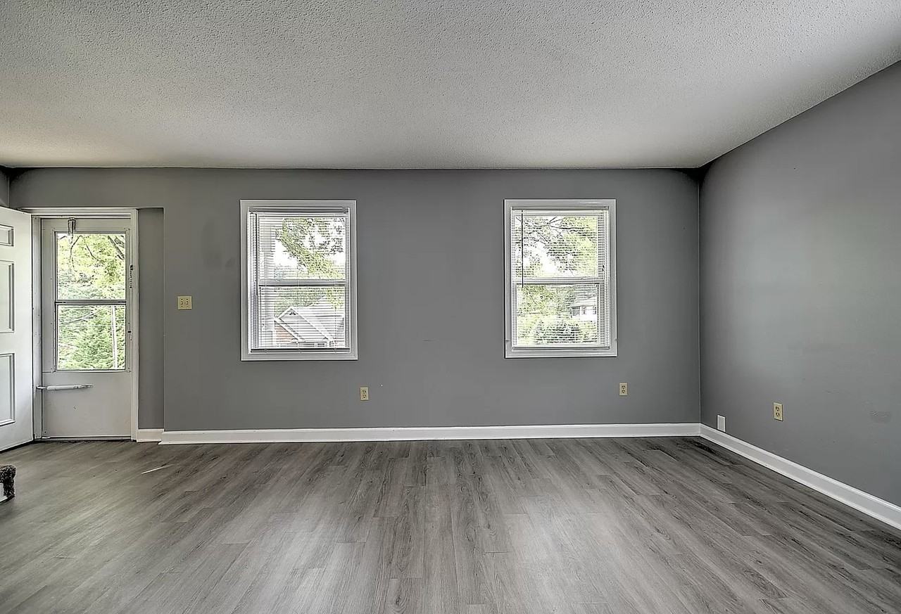 311 Redstone Dr #311 - Photo 5 of 13