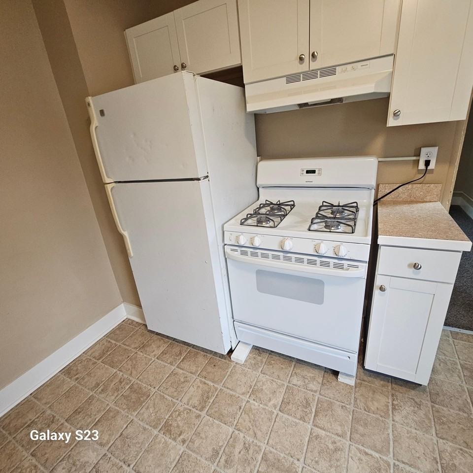 6 Union St #4 - Photo 3 of 5