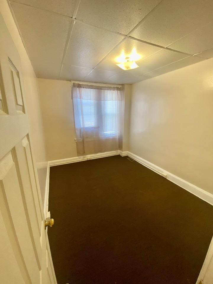 2307 N Pulaski St #1 - Photo 3 of 9