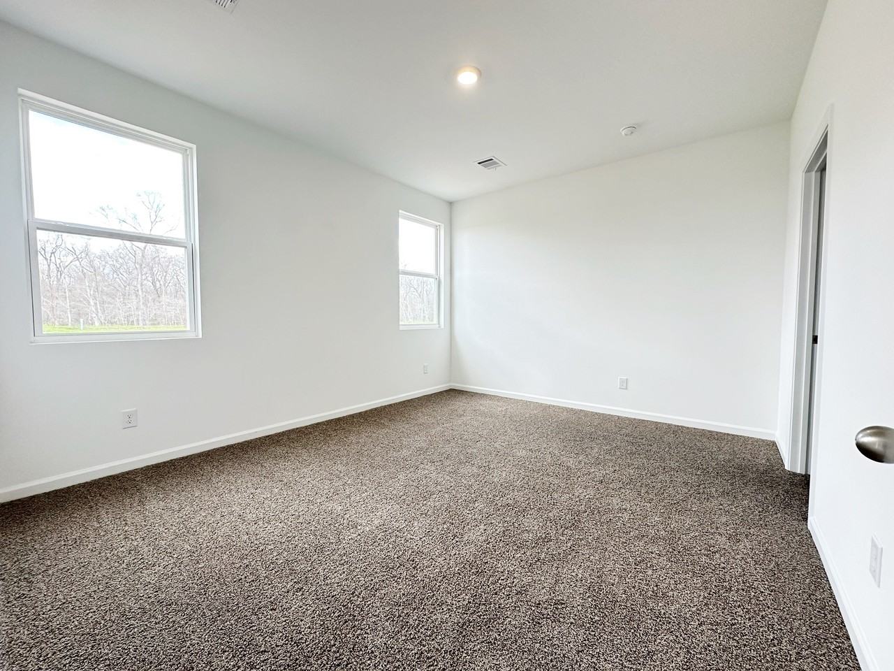 1011 Drago Dr #NA - Photo 6 of 10