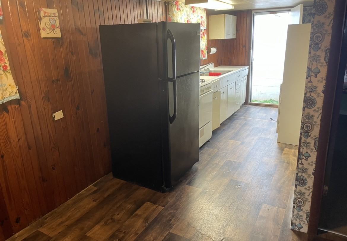 413W W Main St #NA - Photo 2 of 7