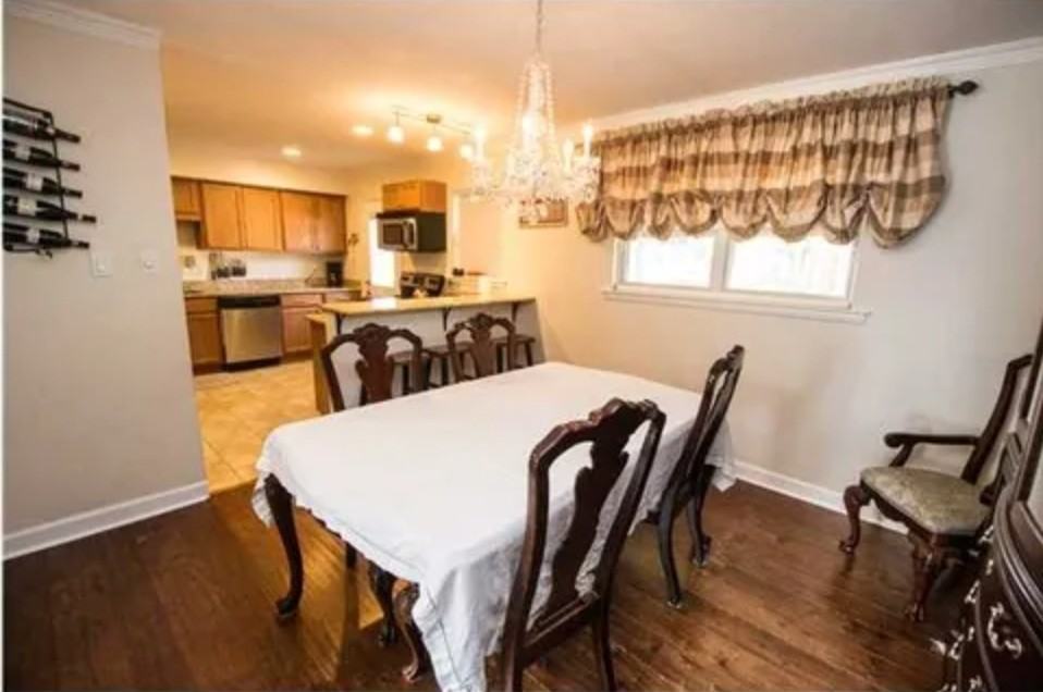 4204 Maplewood Court #NA - Photo 3 of 19