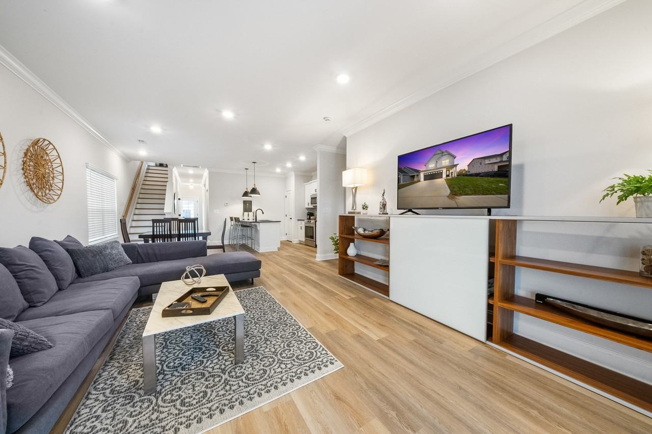 1519 Spring Berry Lane #NA - Photo 4 of 50