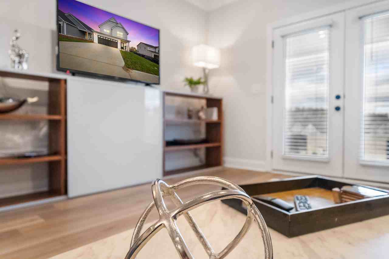 1519 Spring Berry Lane #NA - Photo 7 of 50