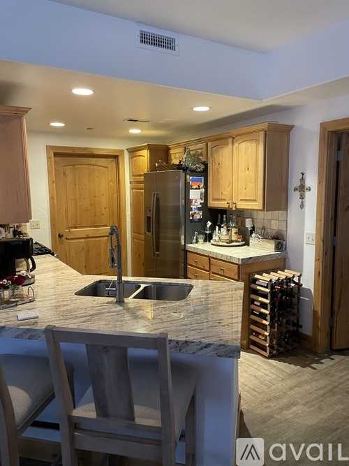 1618 Redstone Ave #E - Photo 4 of 12