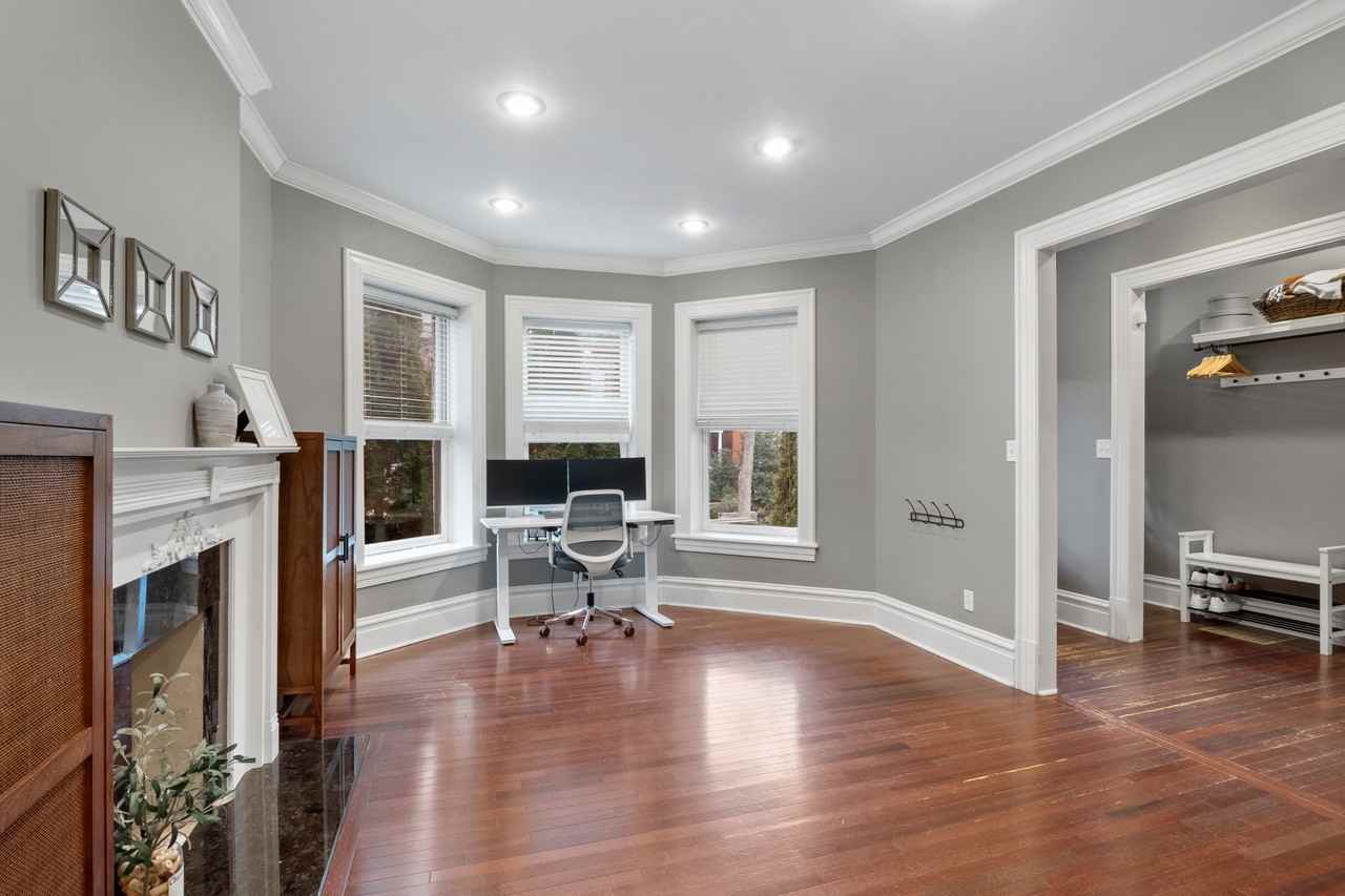 3933 Shenandoah Ave #NA - Photo 5 of 31