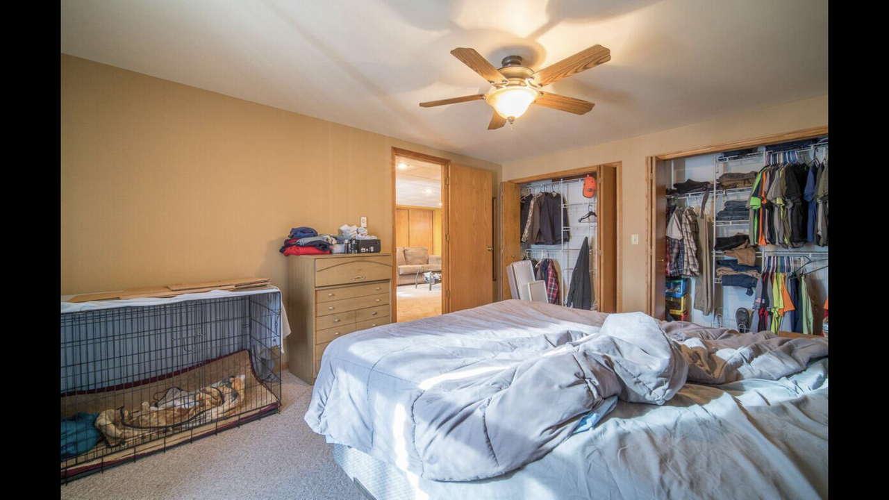 167 W Paradise Dr #167 - Photo 3 of 7