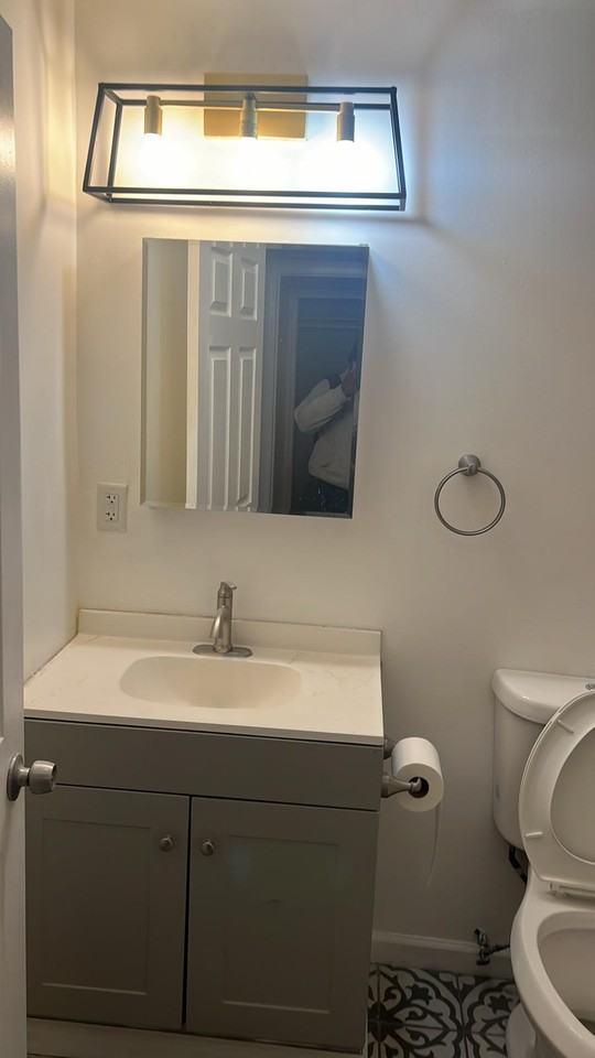 368 Unkown - Photo 3 of 4