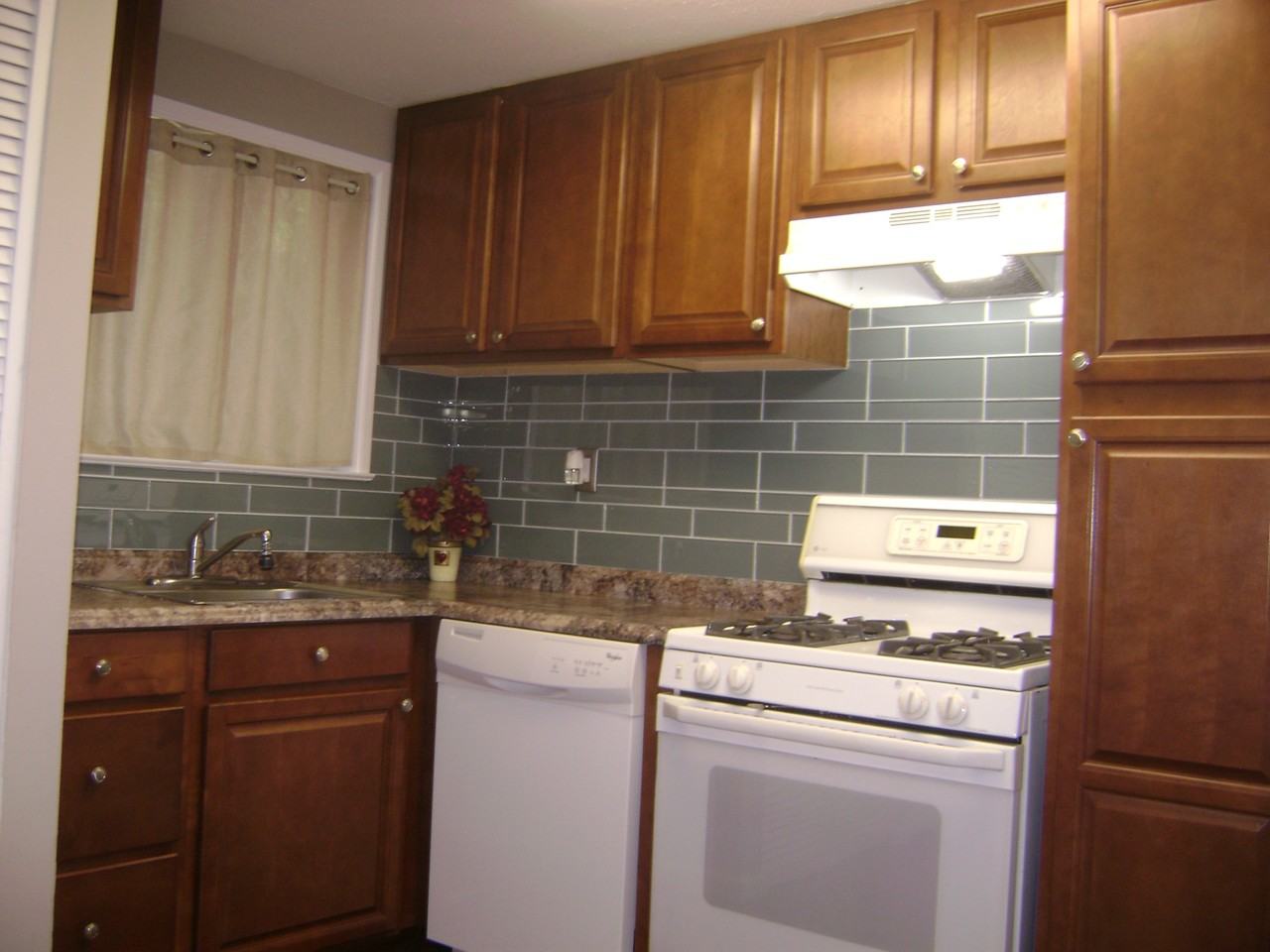 Sagamore Hills Dr #A01 - Photo 2 of 21