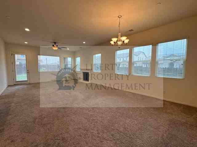 4071 Wrenwood Ave #NA - Photo 6 of 17