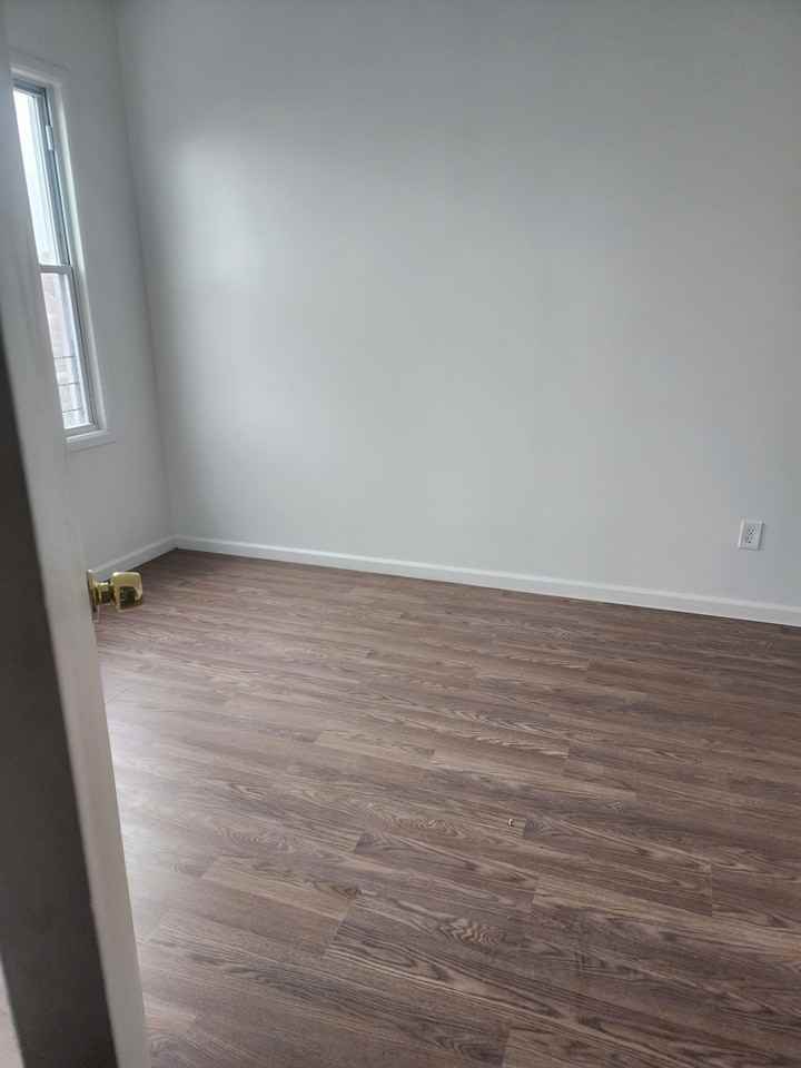 1838 Westchester Ave #3 - Photo 3 of 12