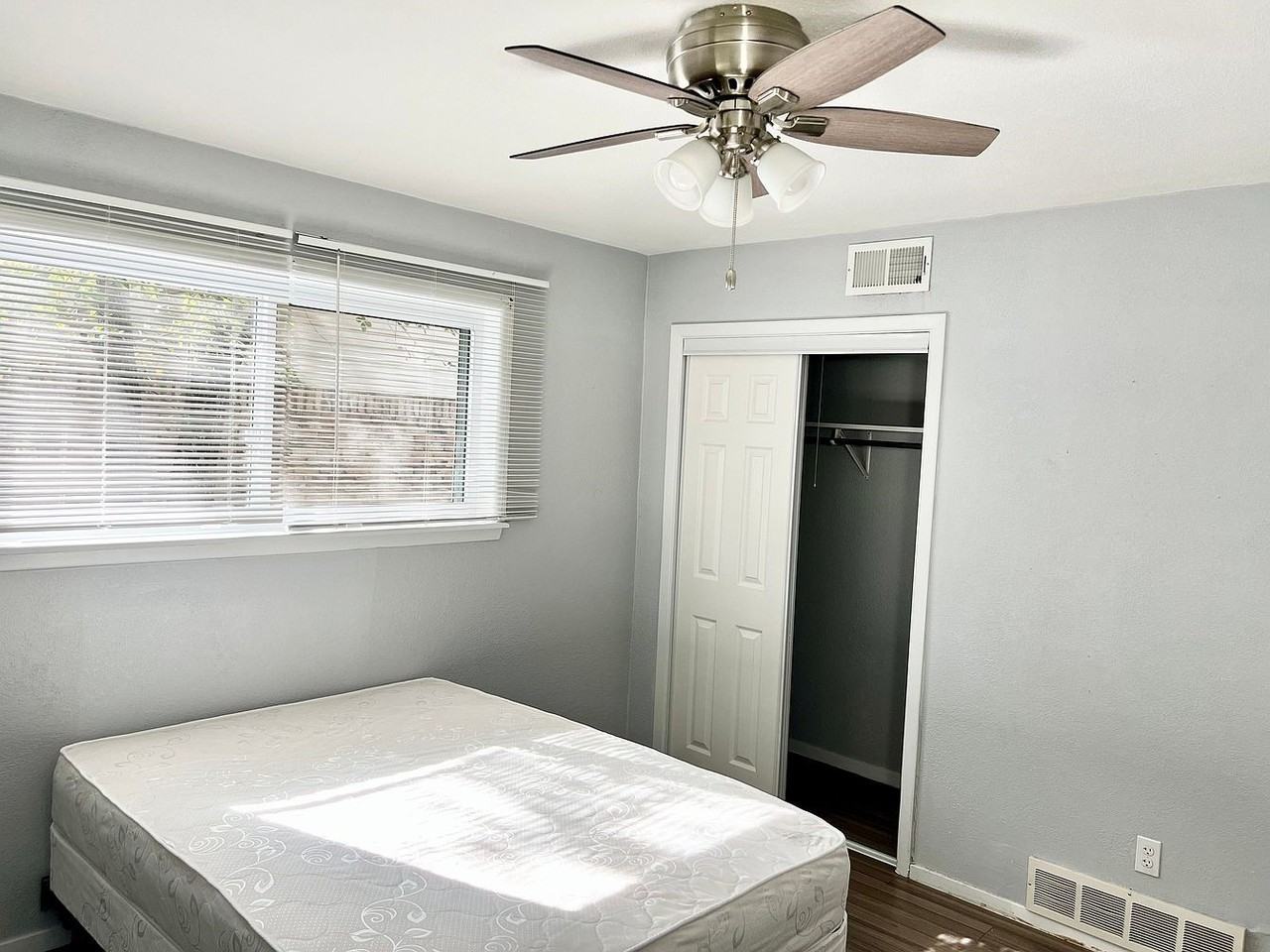 1904 Milam St #NA - Photo 2 of 8