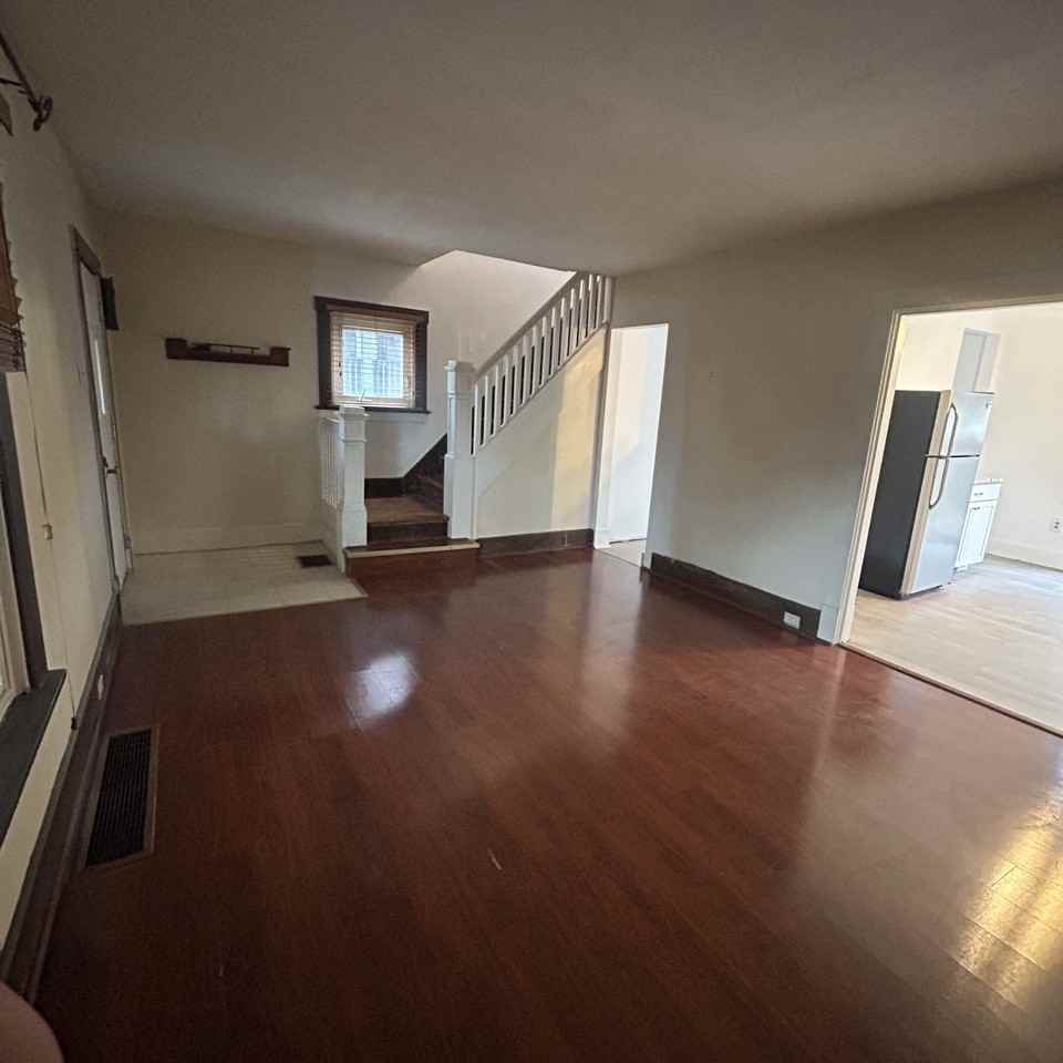 230 Lehigh Ave #NA - Photo 3 of 11