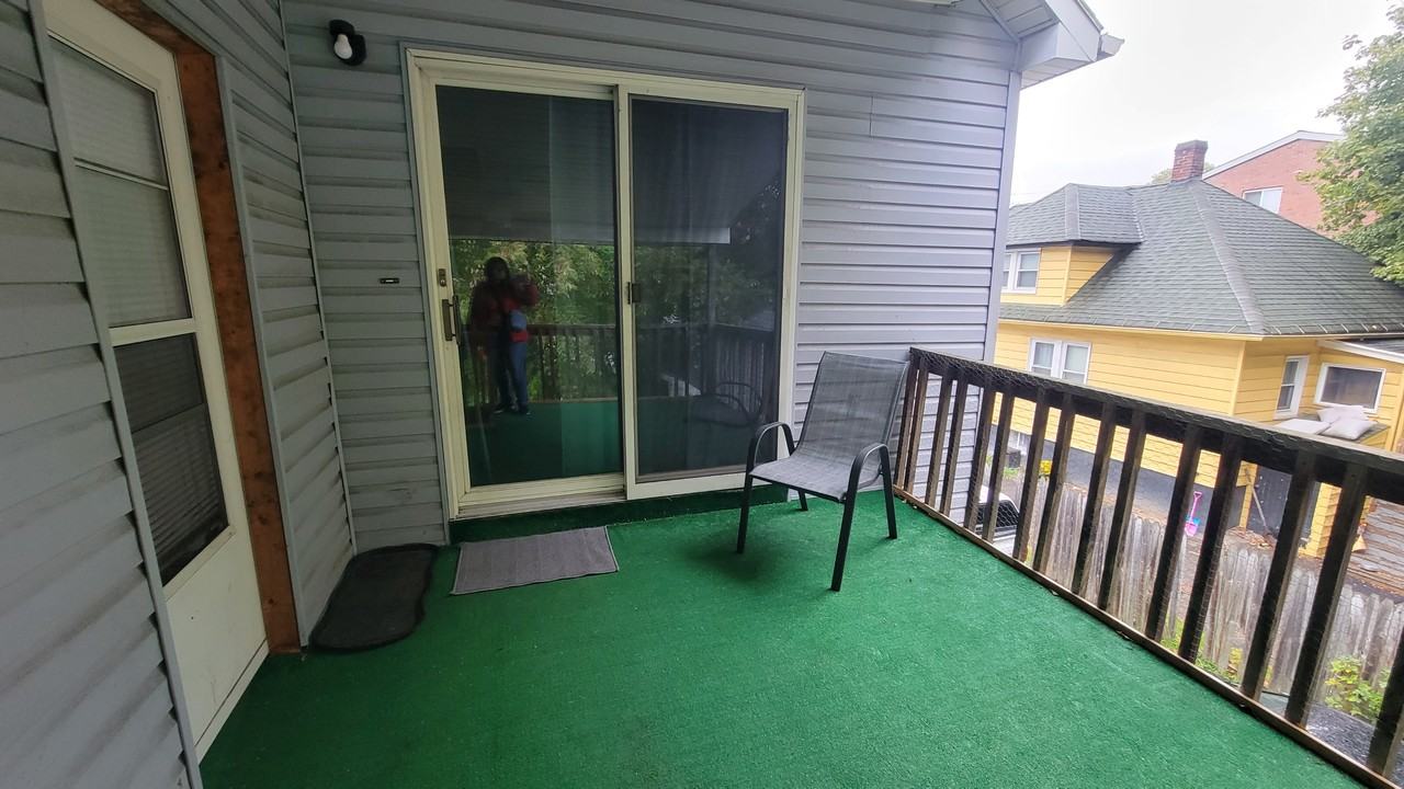 188 N Broad St #2ndFL - Photo 2 of 18