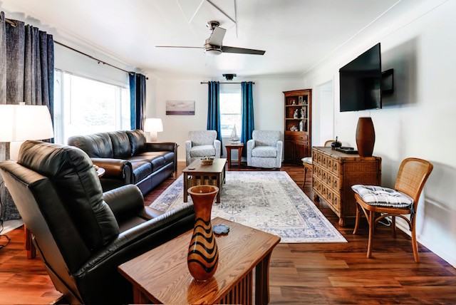 834 Smith St #NA - Photo 2 of 11