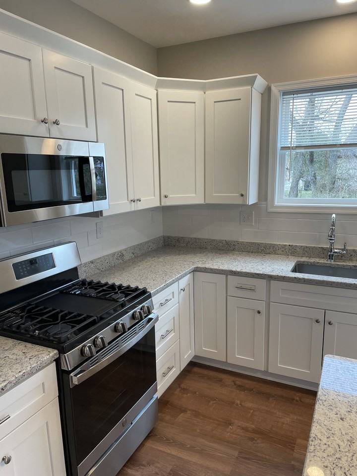 24 Hidden Hollow Dr #24 - Photo 2 of 19