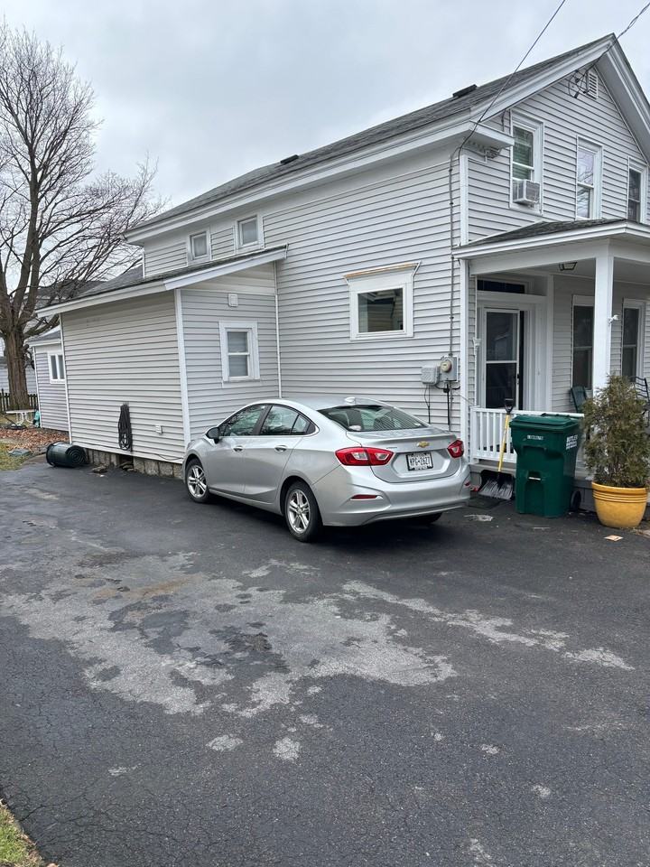 94 W Cayuga St #NA - Photo 2 of 11