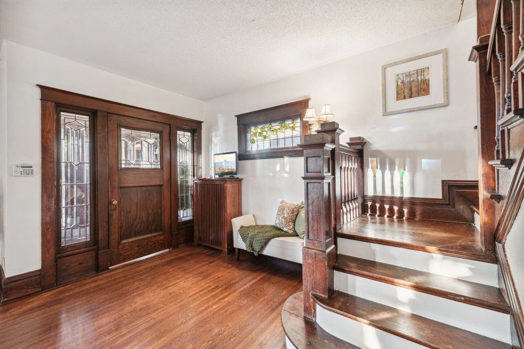 1009 Grand Ave #NA - Photo 2 of 21