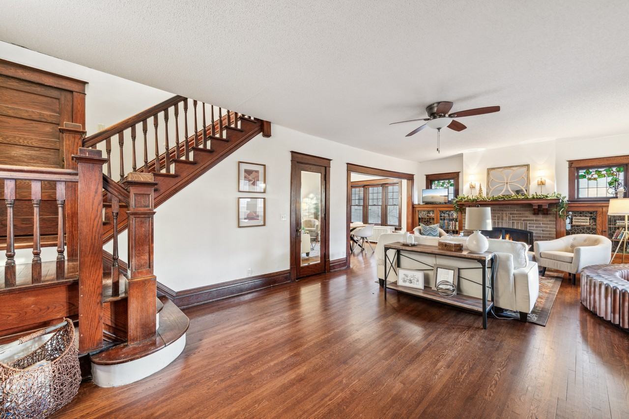 1009 Grand Ave #NA - Photo 3 of 21