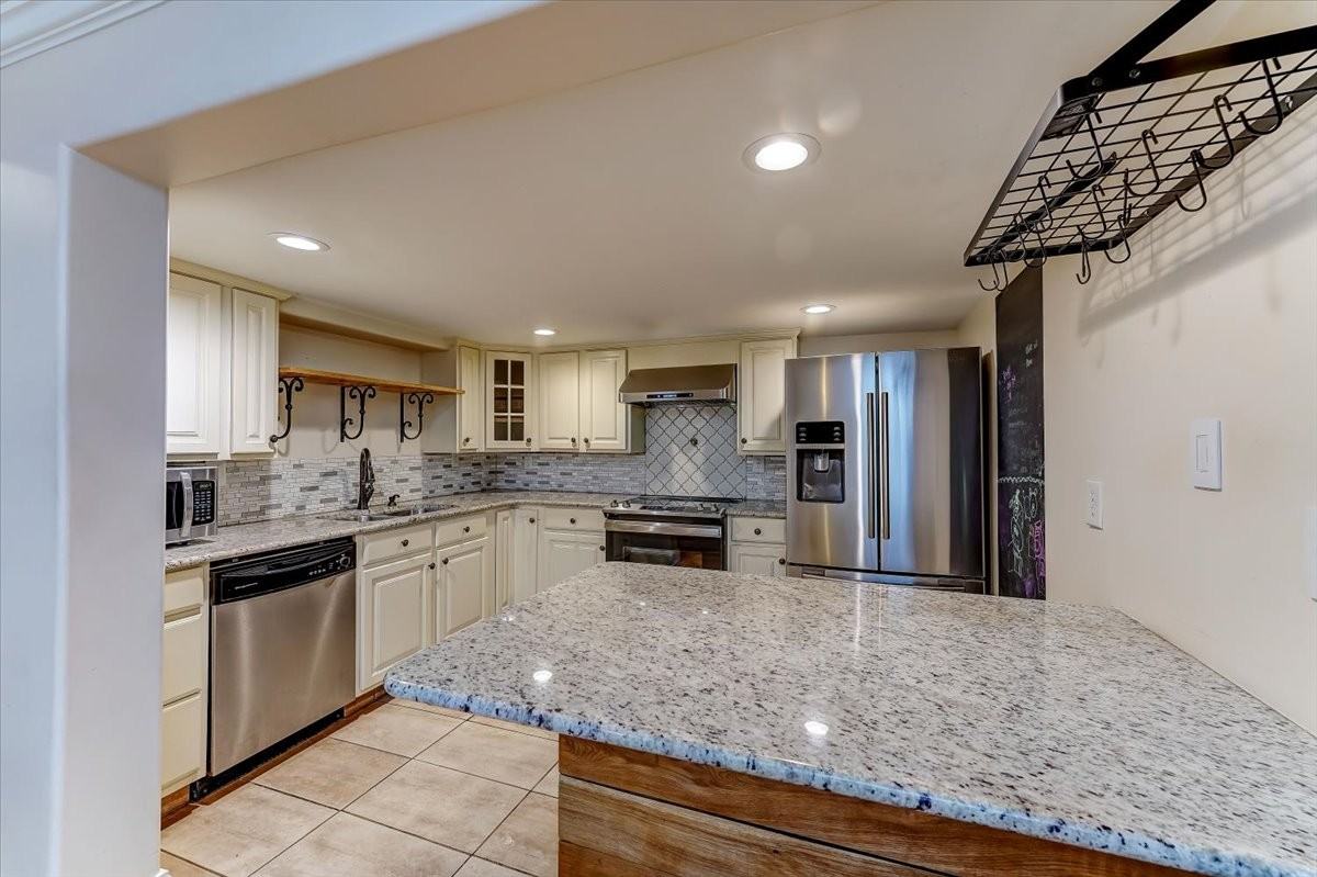 512 N Mill Rd #NA - Photo 3 of 19