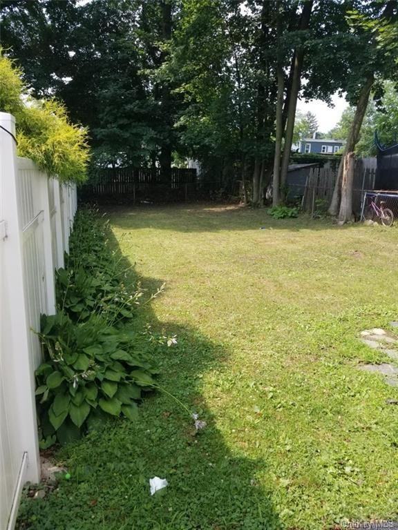 29 Maple St #2 - Photo 3 of 18