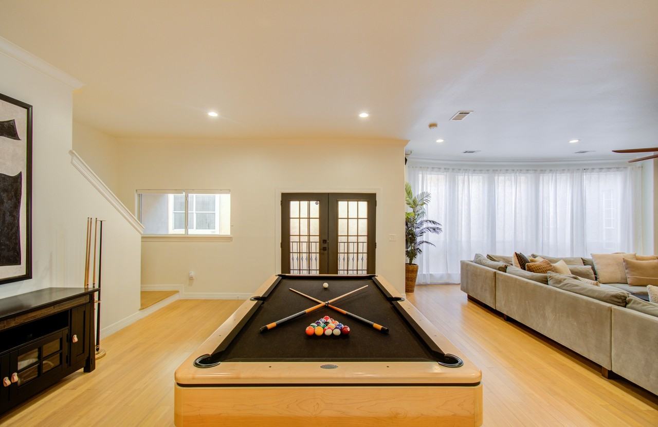 3010 Chenevert St #3010 - Photo 3 of 46