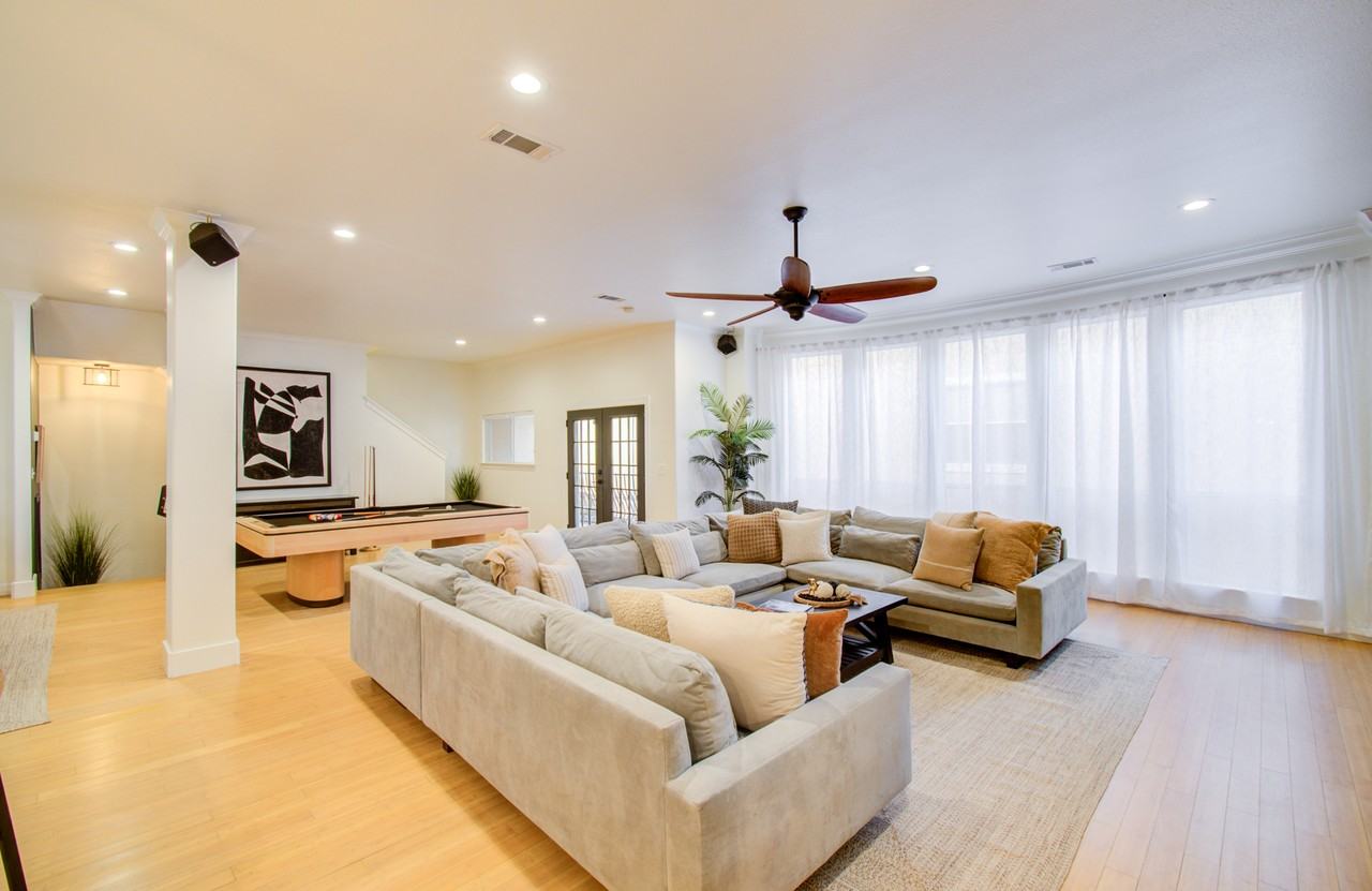 3010 Chenevert St #3010 - Photo 7 of 46