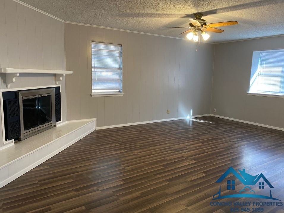 11969 N Walnut Grove Rd #NA - Photo 3 of 24