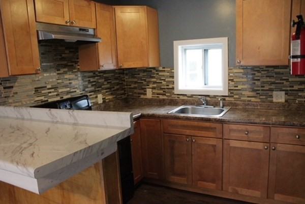 25 Pierce St #3 - Photo 2 of 10