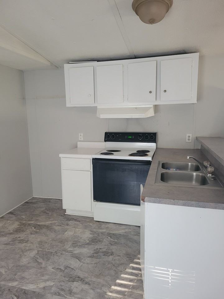 108 Riggins Bridge Rd #NA - Photo 2 of 8