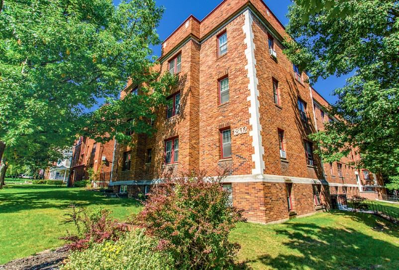 1804 W Genesee St #27F