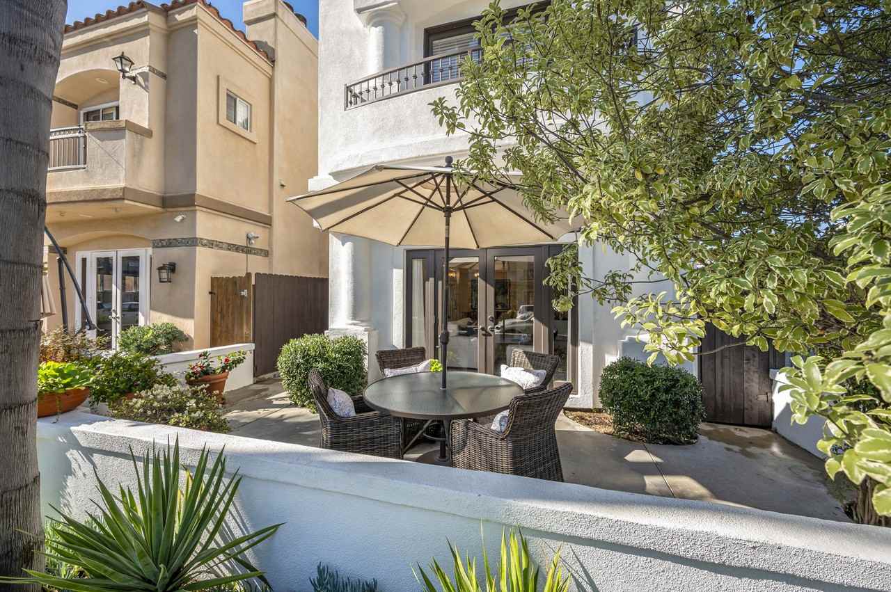 423 11th Street #NA - Photo 3 of 43