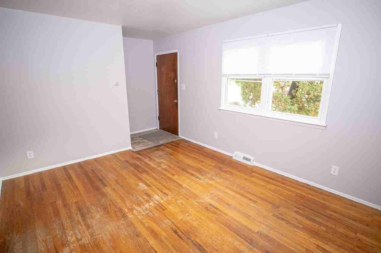2171 Thurmont Rd #1 - Photo 2 of 20
