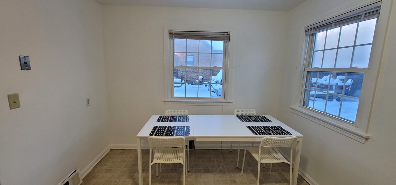 1727 Sunnyside Dr #1 - Photo 2 of 14