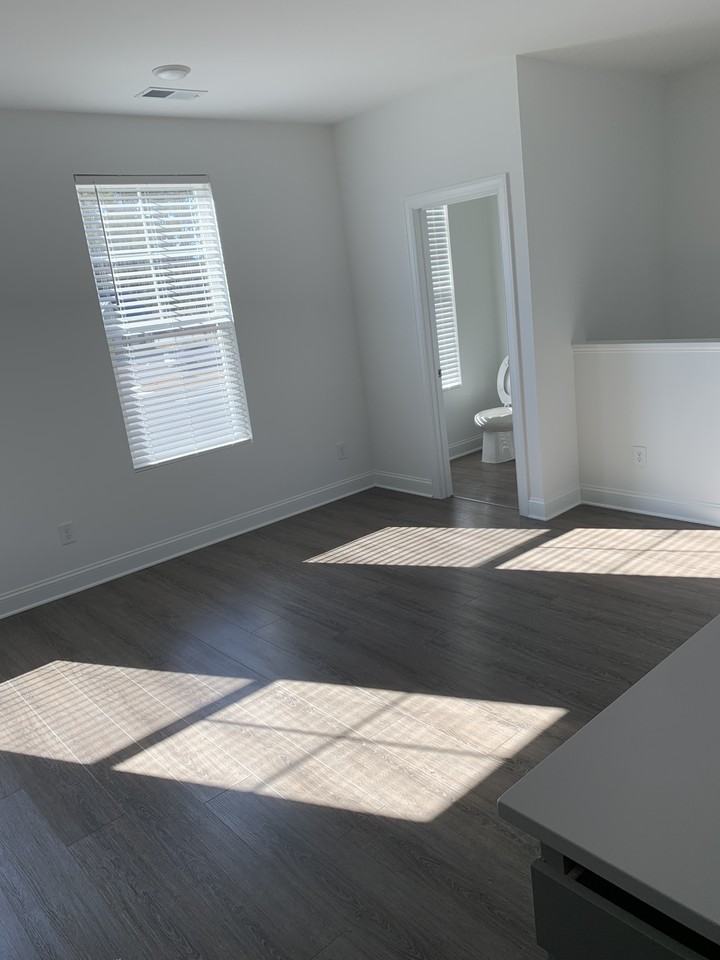 1947 Fahey Dr #NA - Photo 3 of 16