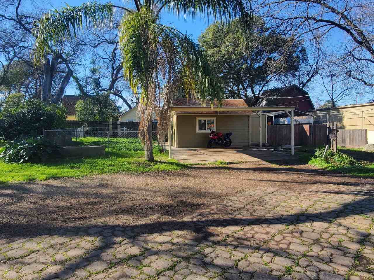 7260 Mariposa Ave #NA - Photo 3 of 6