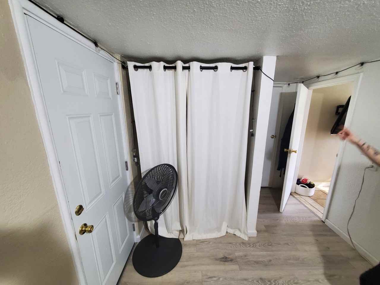 7260 Mariposa Ave #NA - Photo 6 of 6