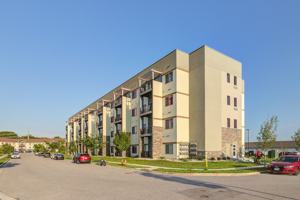 featured image of 161 Roosevelt Cir #213