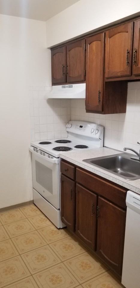 6605 Katahdin Dr #14 - Photo 4 of 7