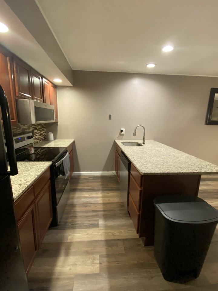 27 Lipuma Dr #27 - Photo 2 of 23