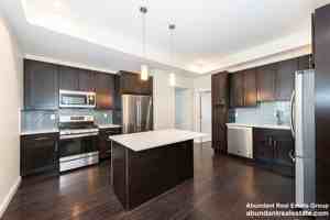 featured image of 10 Marion St #1