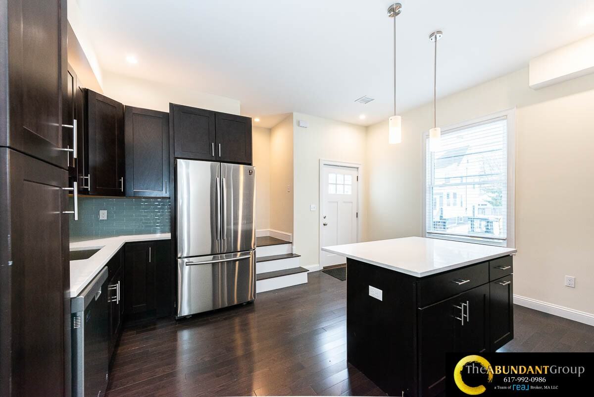 10 Marion St #1 - Photo 2 of 43