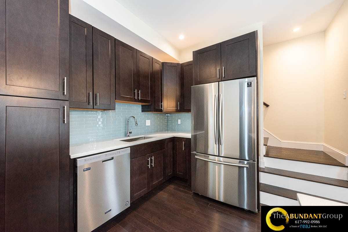 10 Marion St #1 - Photo 3 of 43