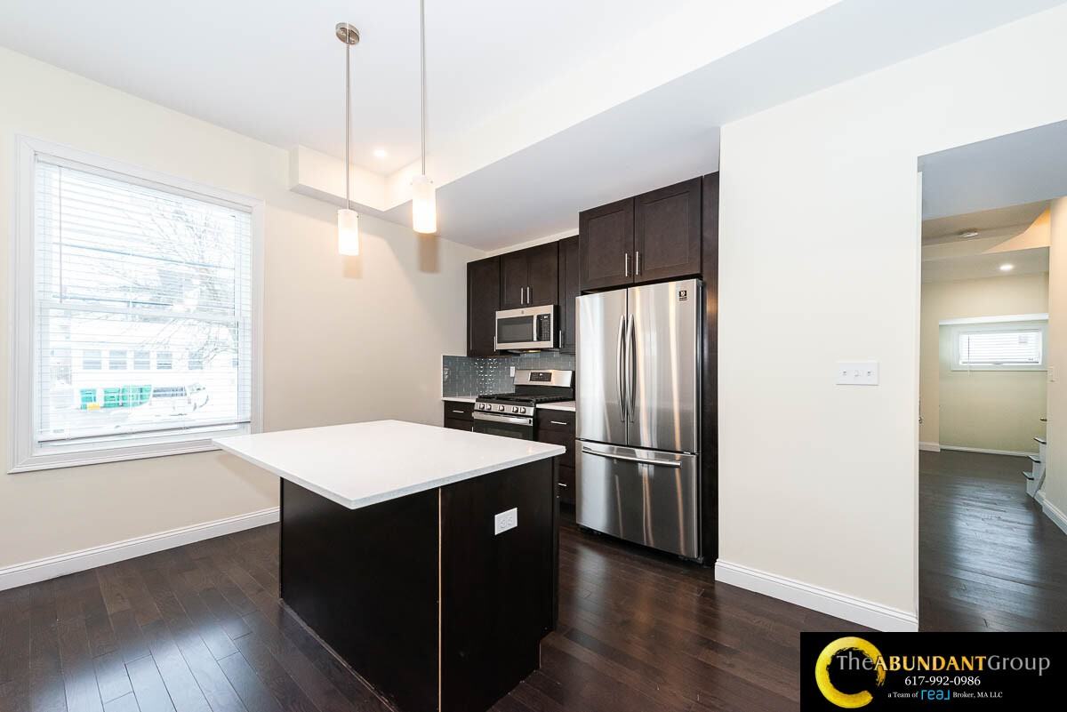 10 Marion St #1 - Photo 4 of 43