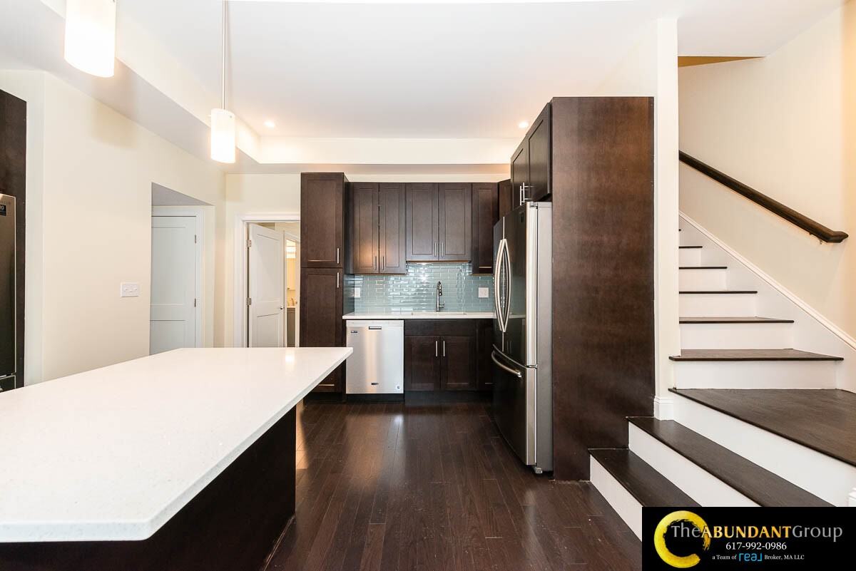 10 Marion St #1 - Photo 6 of 43