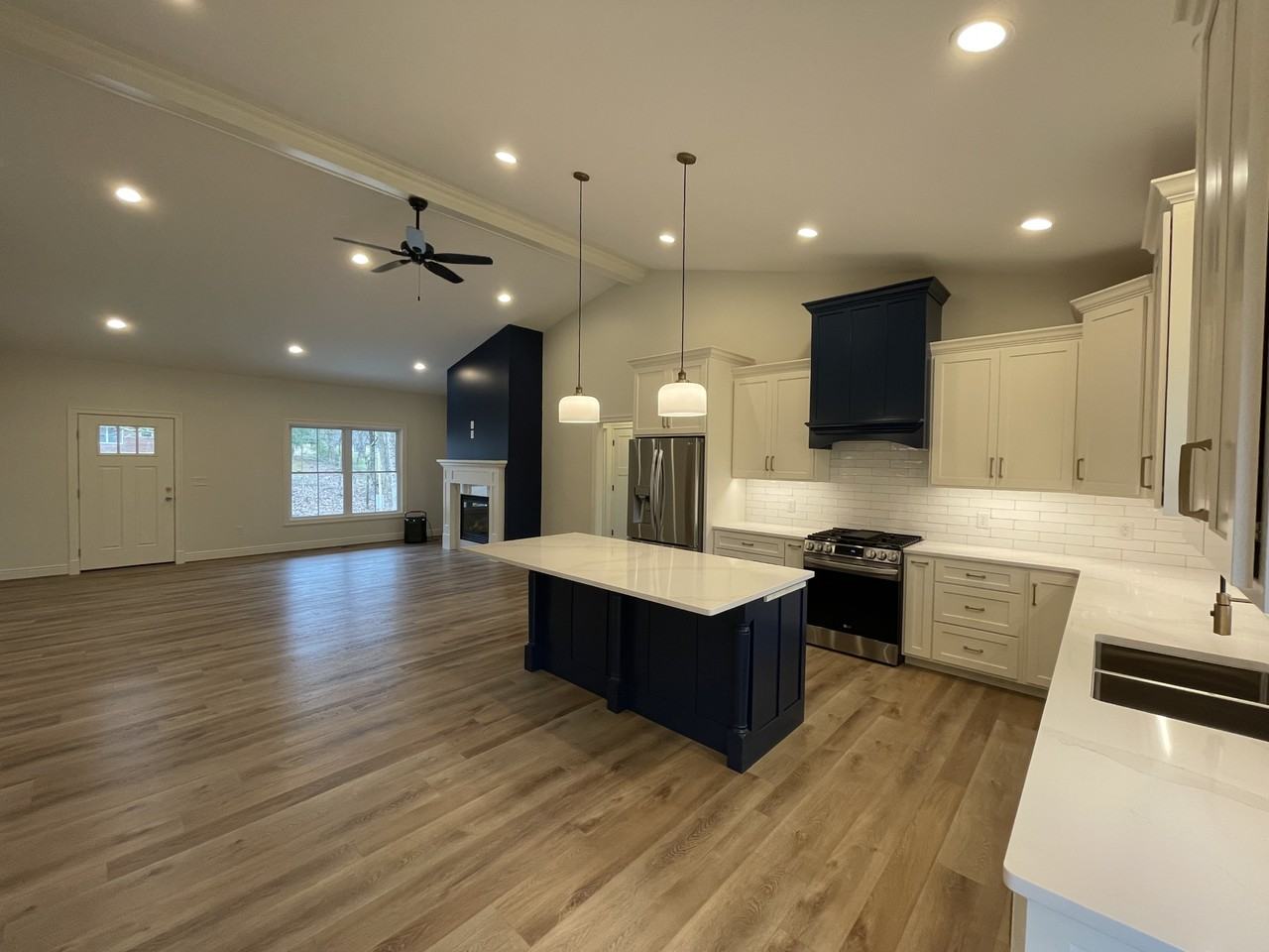 5440 E Earl Young Rd #NA - Photo 3 of 16