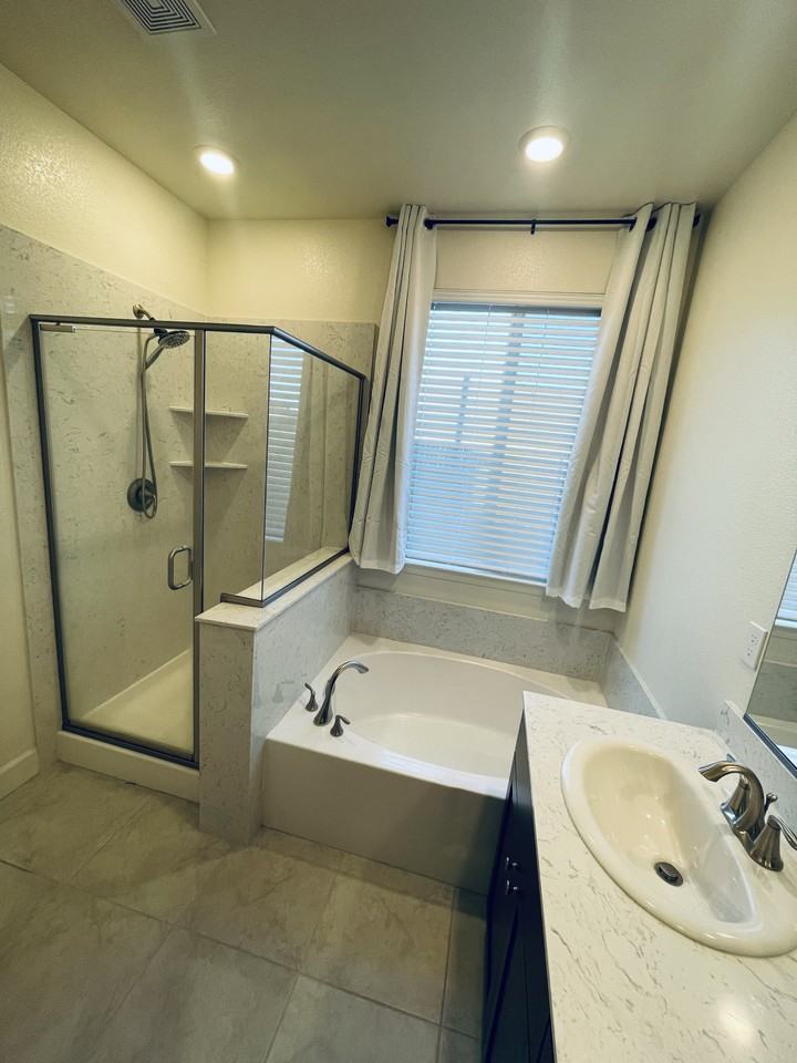 6924 White River Way #NA - Photo 7 of 12