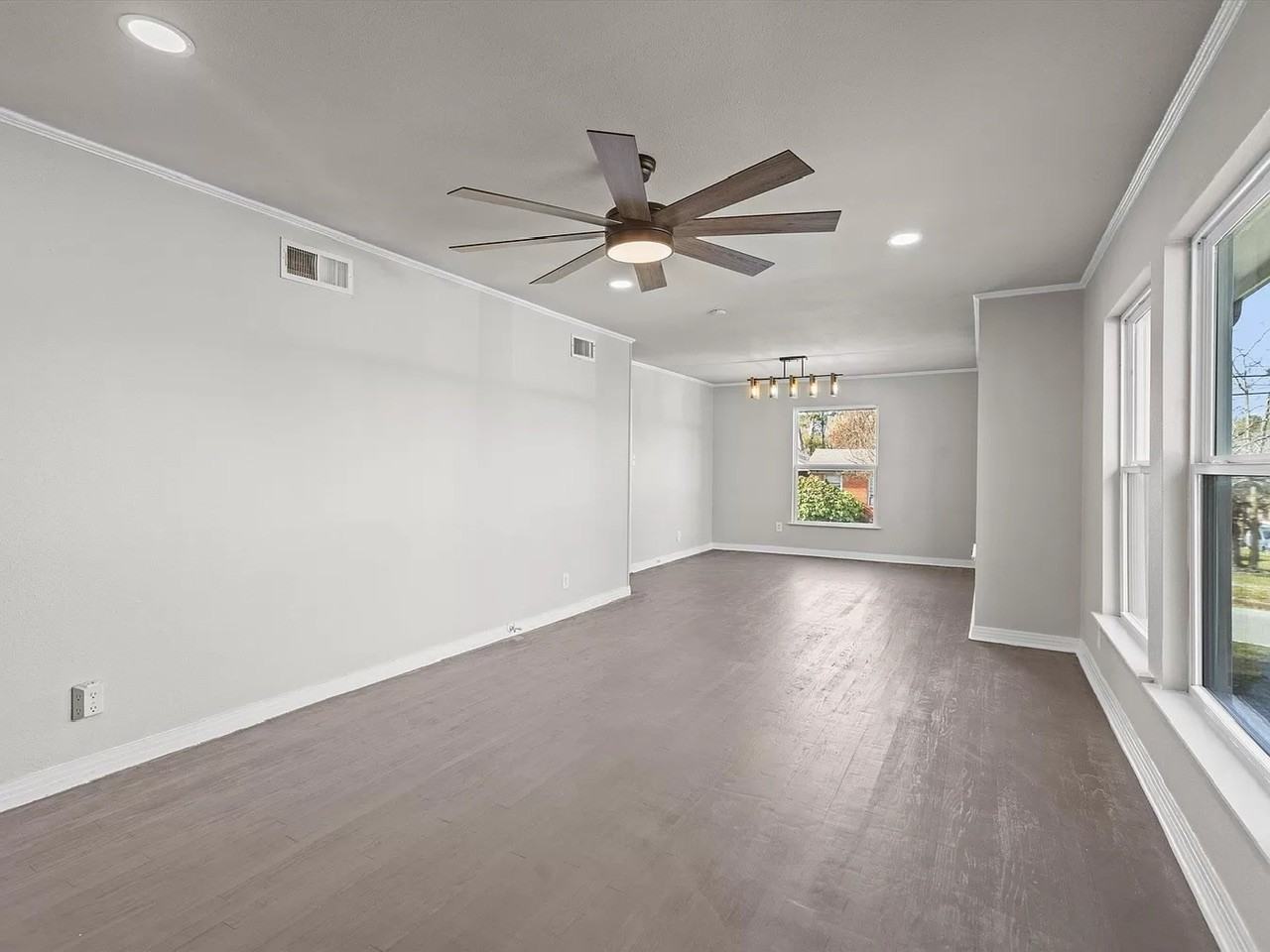 1330 Graham Dr #NA - Photo 2 of 8