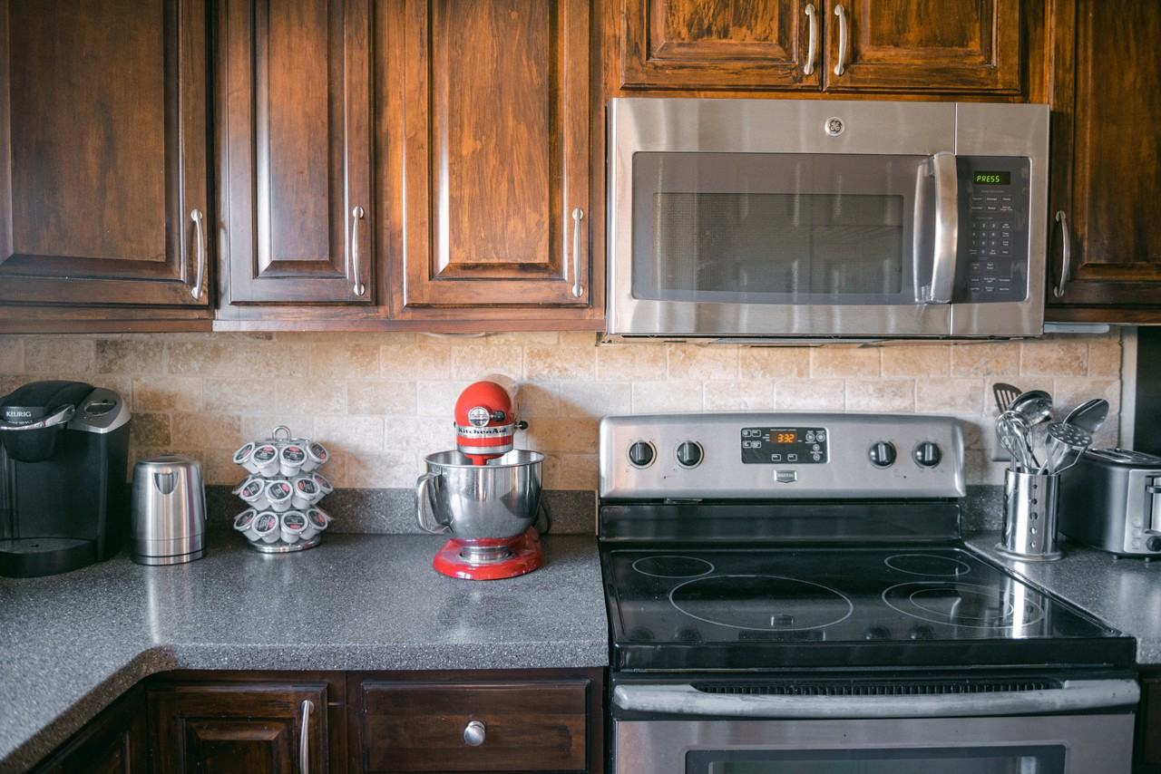 217 Clearview Pkwy #D - Photo 7 of 19